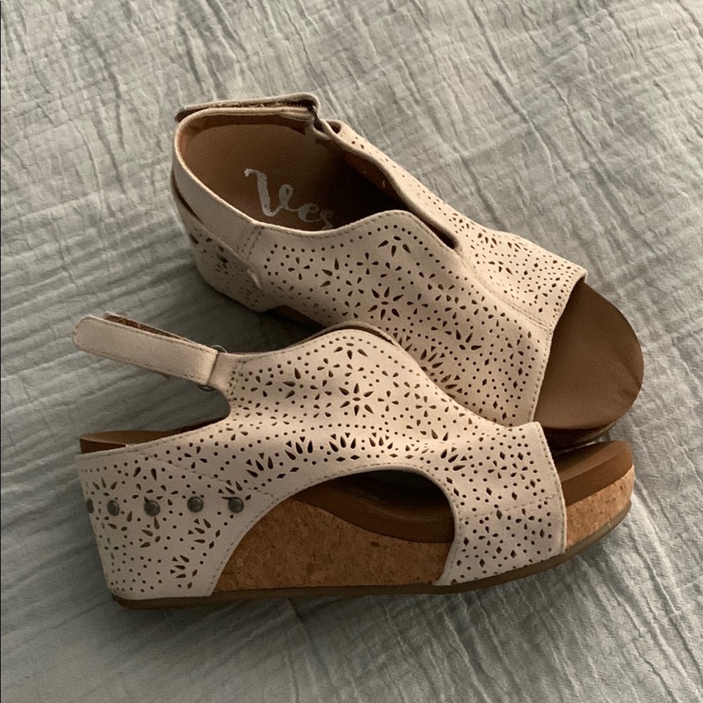 Very G Cream and Brown Wedge Sandals with Perforated Design